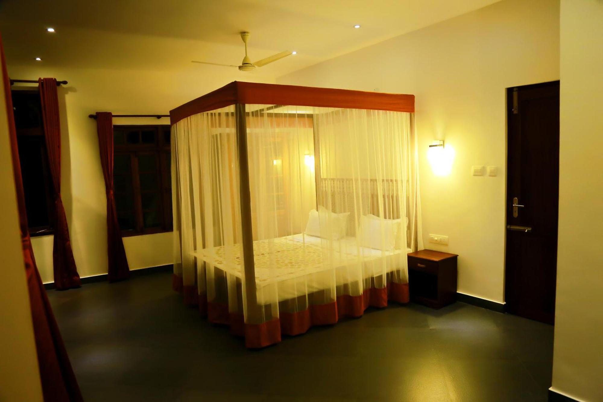 Little Elephant Beach Resort Kovalam Bilik gambar