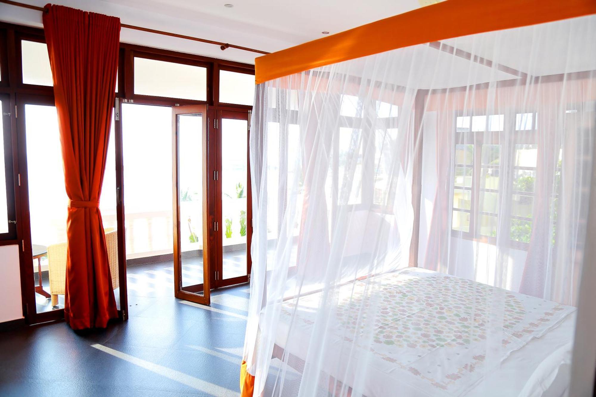 Little Elephant Beach Resort Kovalam Bilik gambar