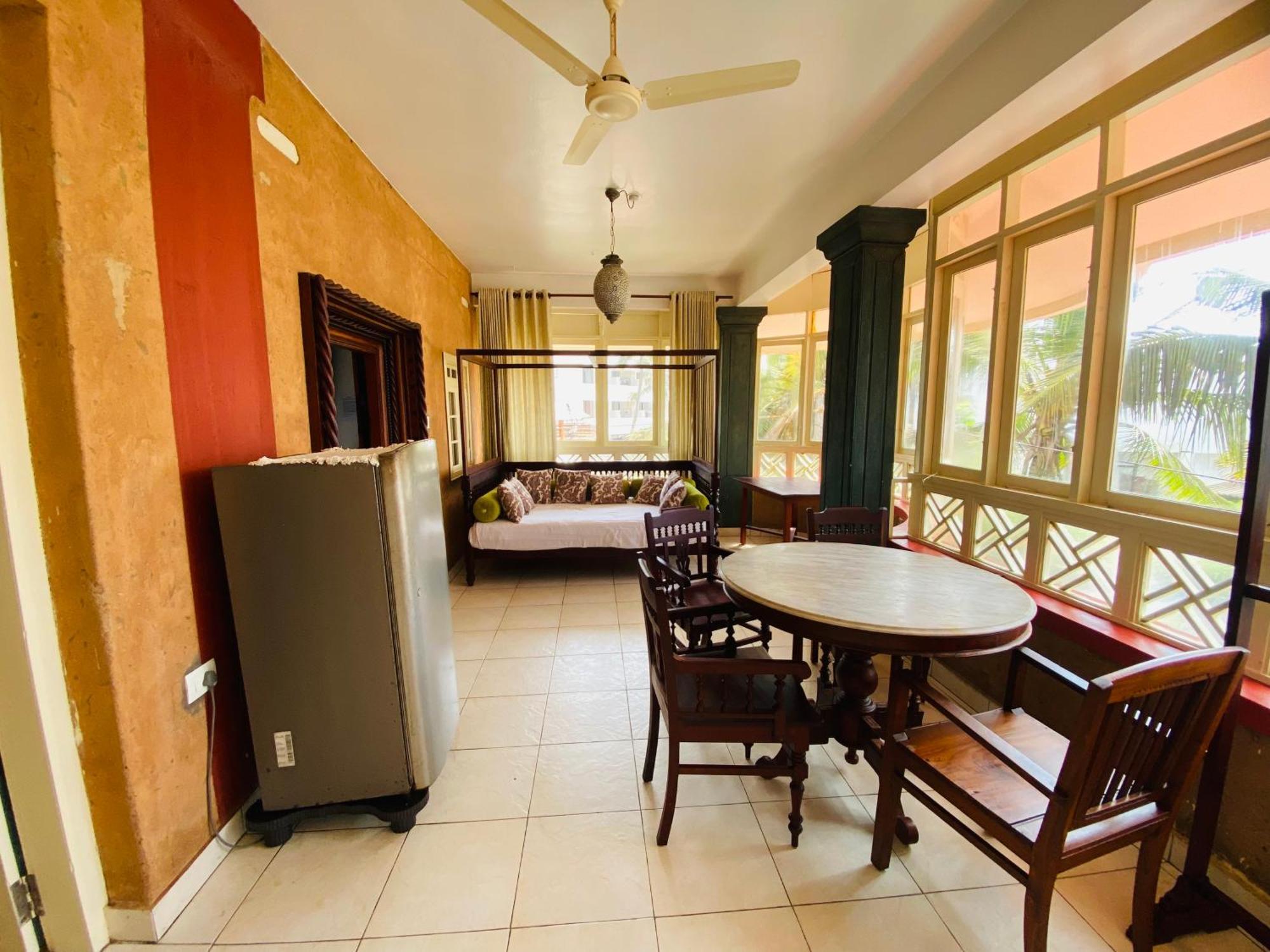 Little Elephant Beach Resort Kovalam Bilik gambar