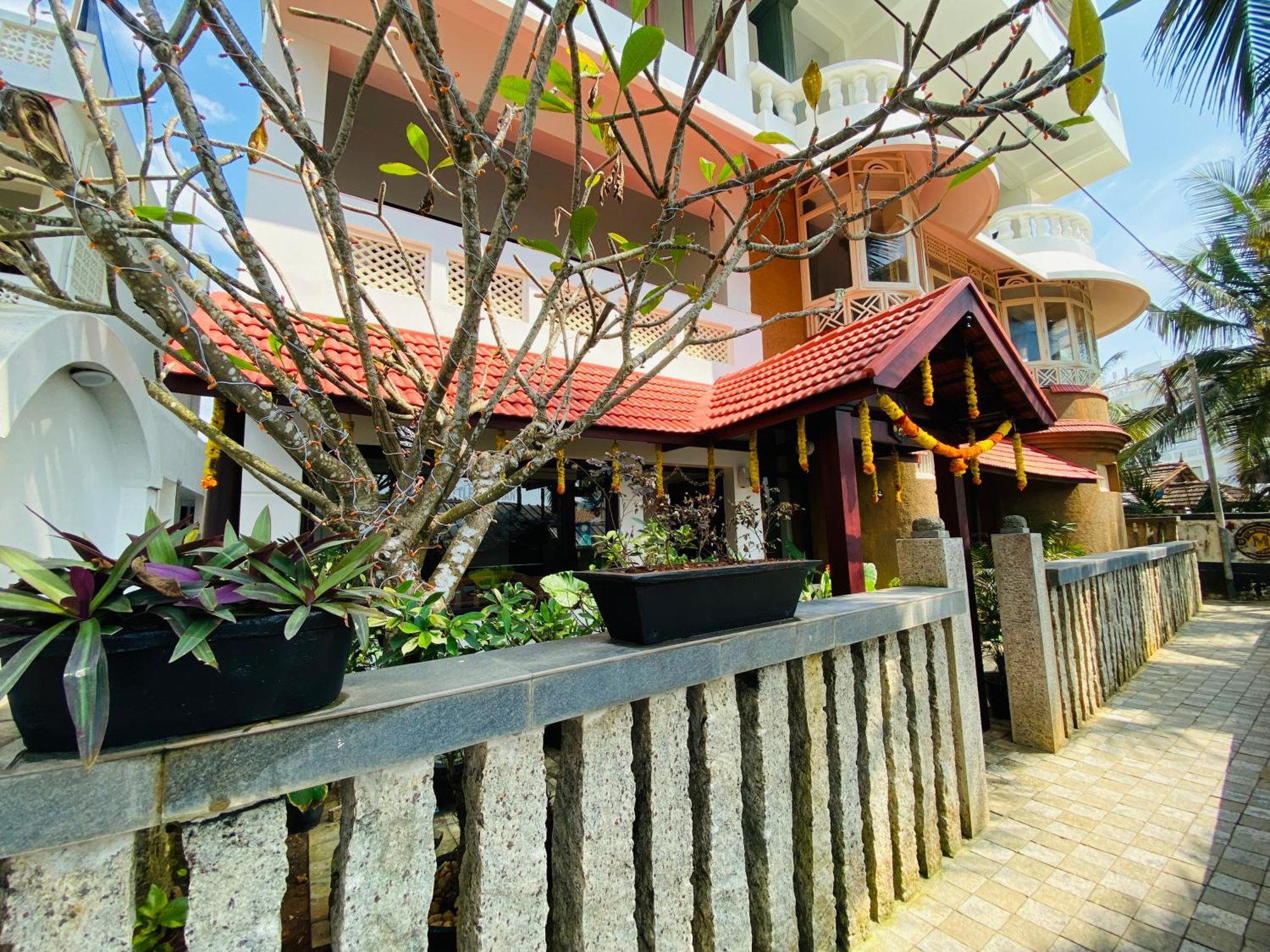 Little Elephant Beach Resort Kovalam Luaran gambar